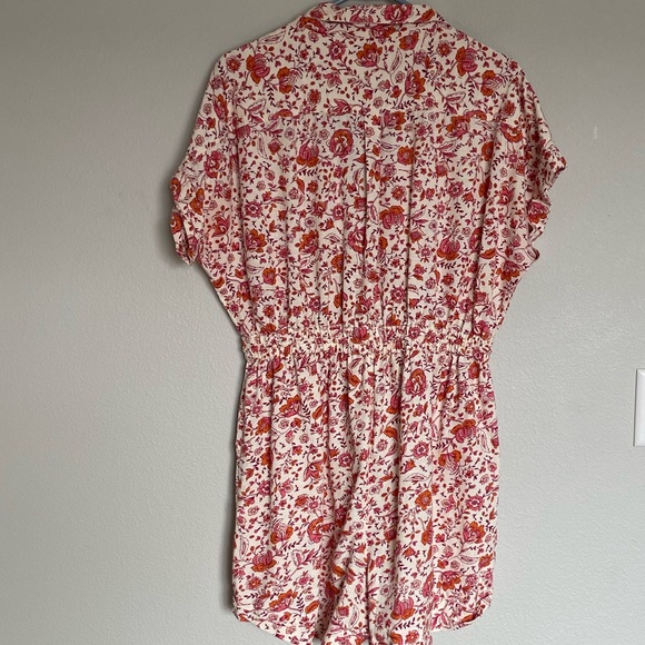 Jessica Simpson Floral Romper size L - Picture 5 of 6